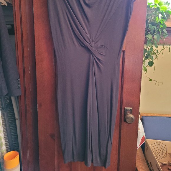 Grey Olsen Sleeveless Dress - Picture 2 of 5
